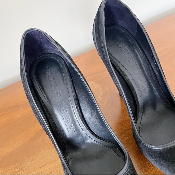 Burberry • black suede platform heels stiletto pumps point almond toe - Picture 4 of 11